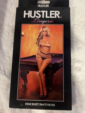 Hustler Hollywood Black Fishnet Pantyhose Packaging